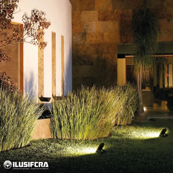 REFLECTOR 20W VIDRIO LECHOSO PL070 4000K