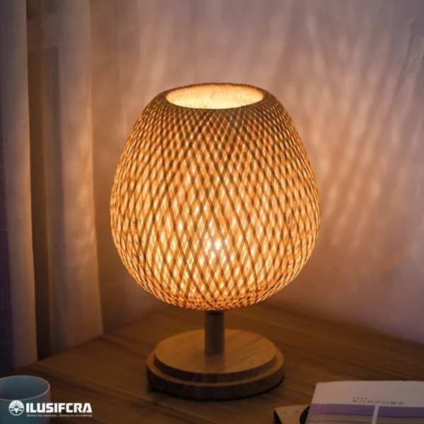 LAMPARA DE MESA ESTILO MIMBRE H98